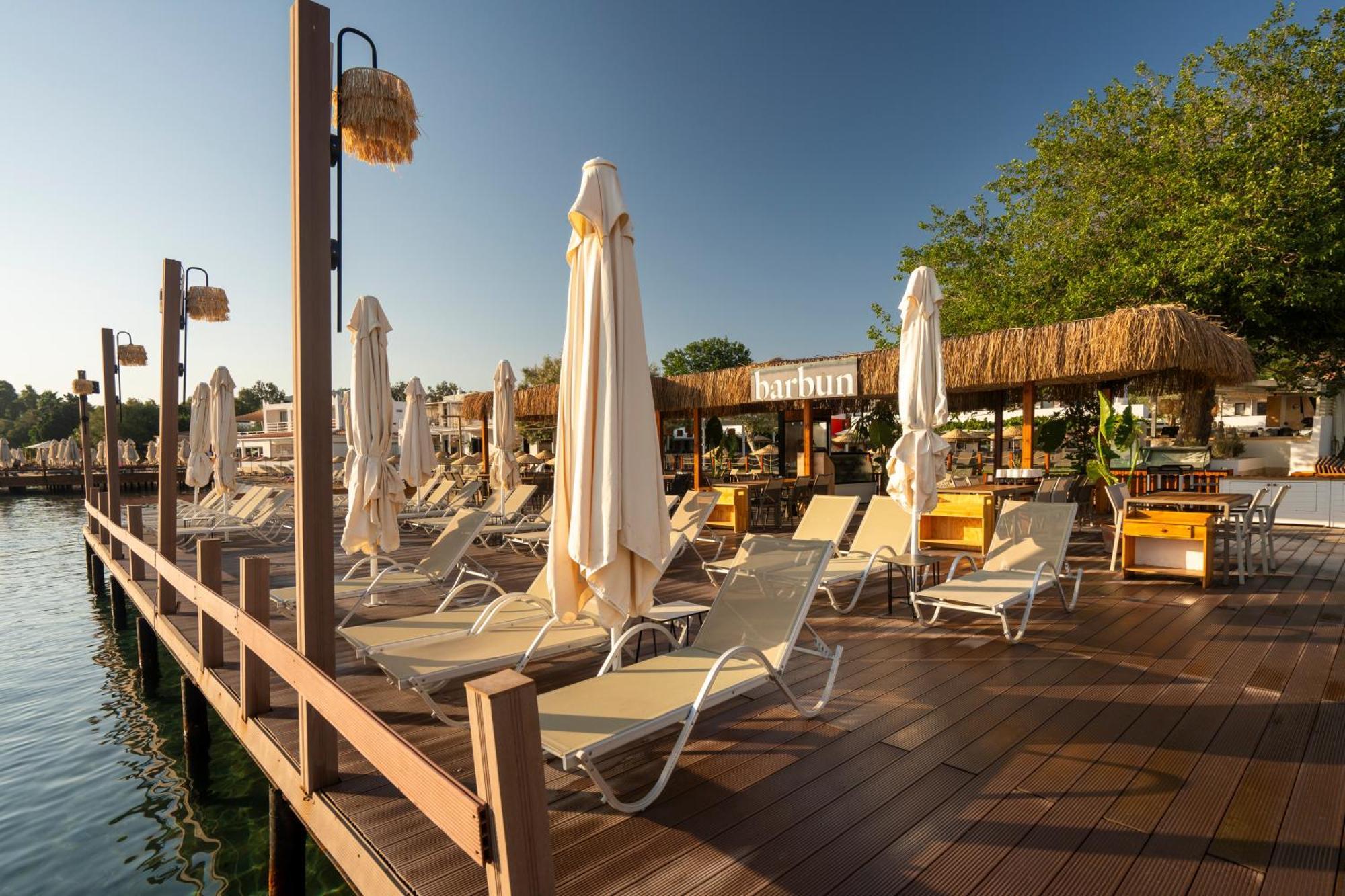 Daphnis Hotel Голтуркбуку Екстер'єр фото